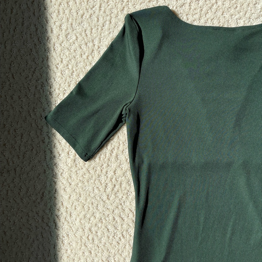 H&M Deep V Top - Picture 8 of 12